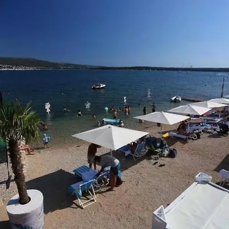 Apartment Garten House